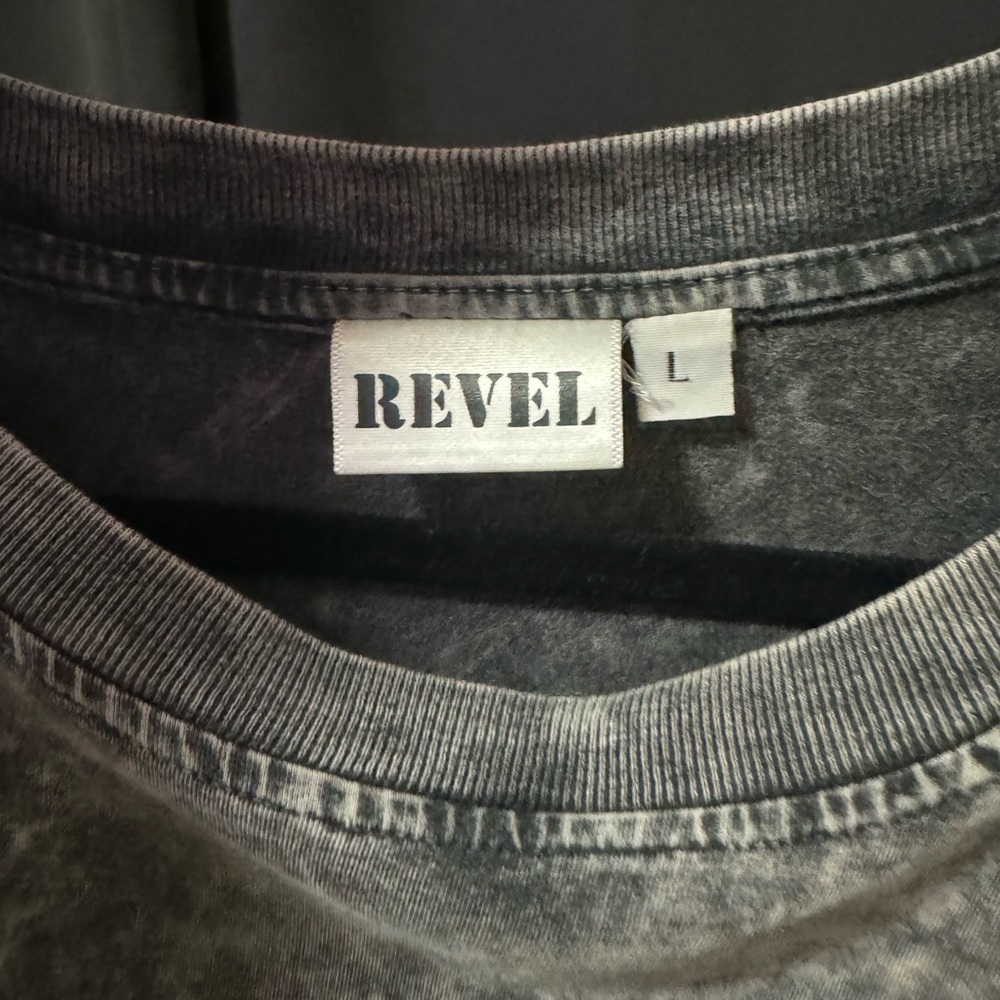 REVEL Graphic Tee - Picture 6 of 7